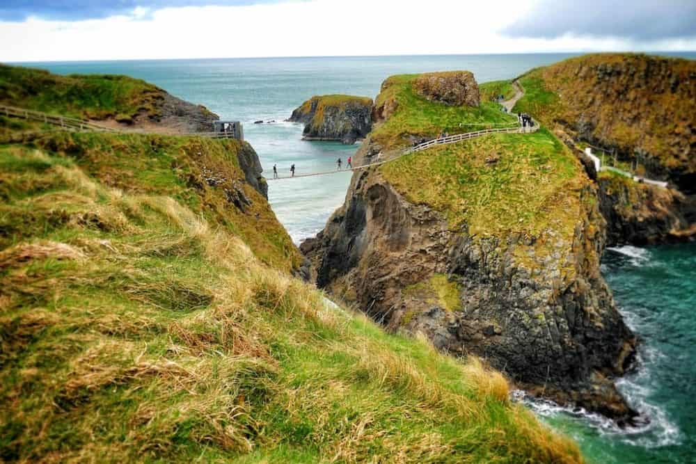 The Rope bridge Northern Ireland - popular places to visit in Ireland