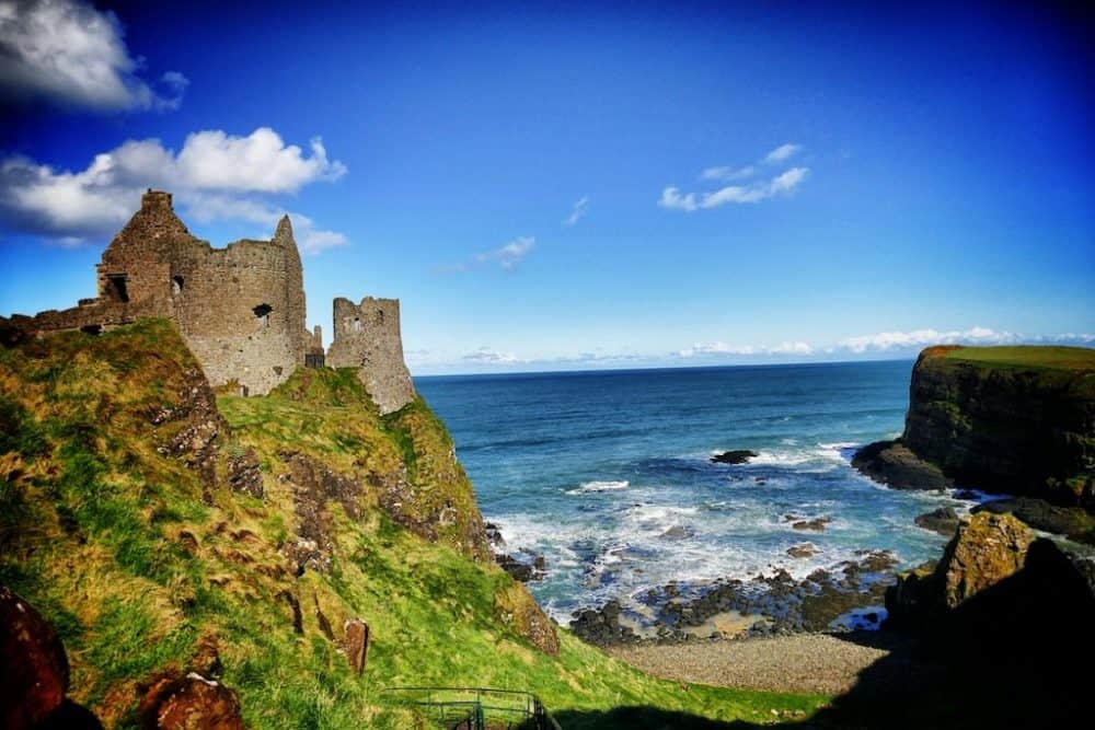 Dunluce Castle in Northern Ireland - beautiful placs to explore in Ireland