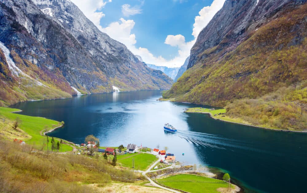 Sogn og Fjordane - stunning scenery in Norway