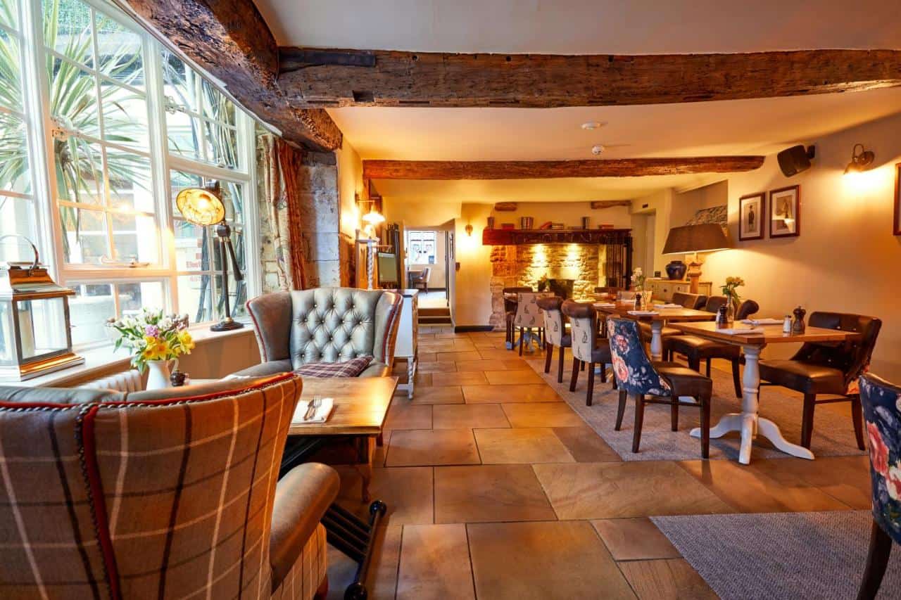 The Fleece at Cirencester - a cute and old 17th-century hotel2