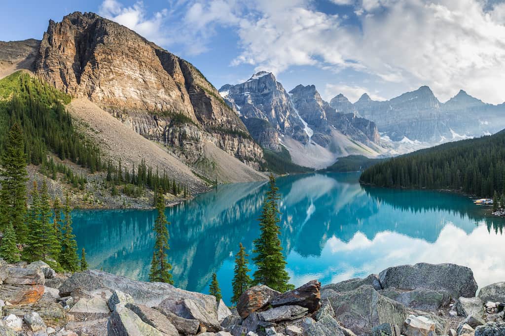 the best and most beautiful places to visit in Canada